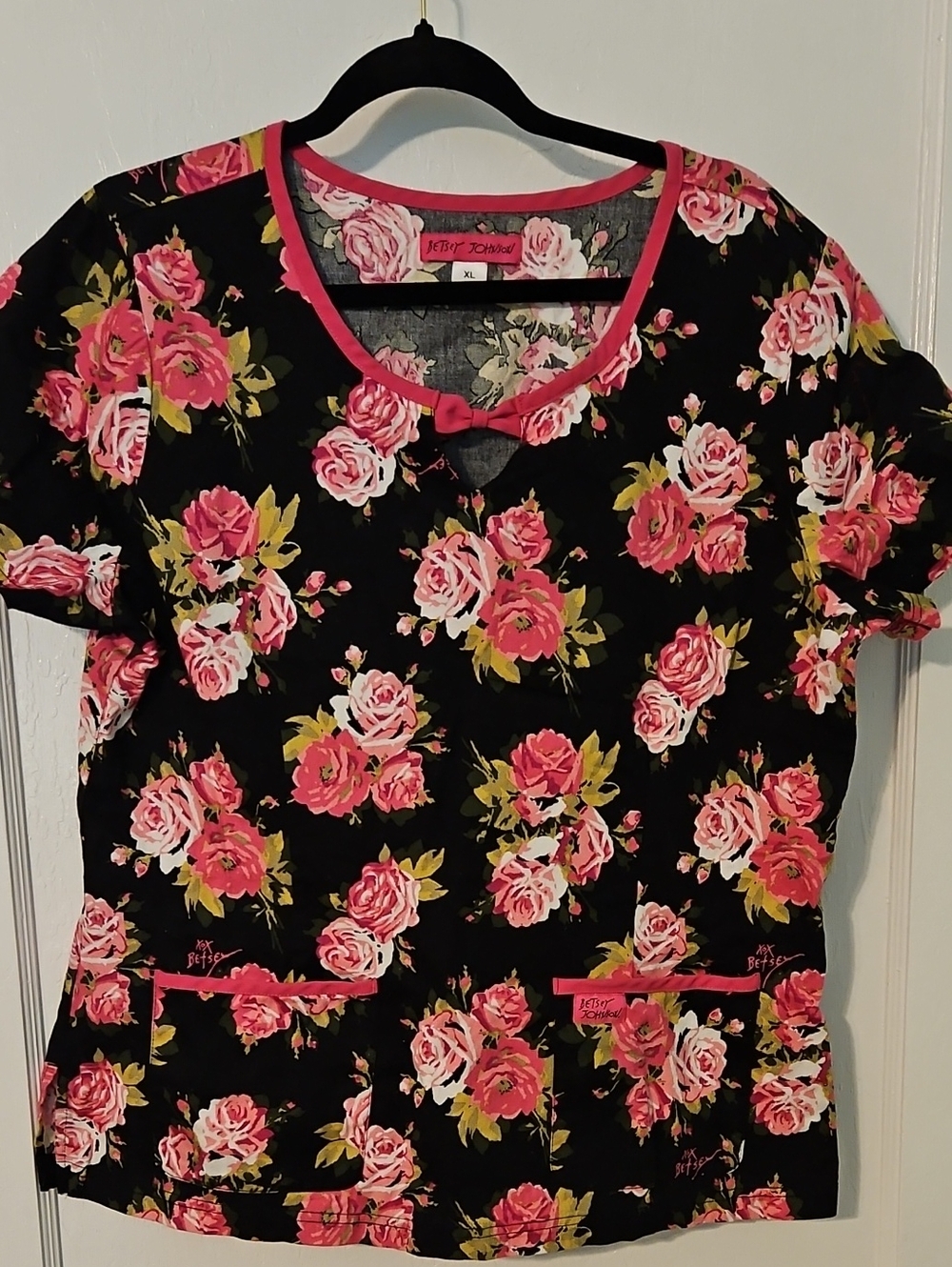 Betsey Johnson Black Floral Short-Sleeve Scrub Top - Pink Rose Print